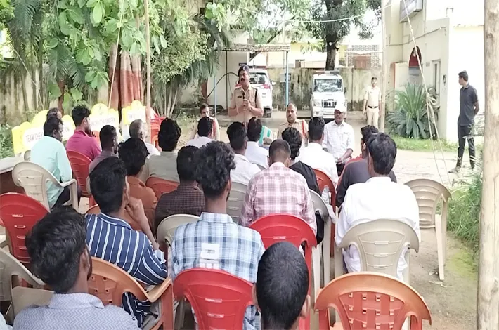 గణపతి ఉత్సవాలు భక్తిశ్రద్ధలతో నిర్వహించాలి