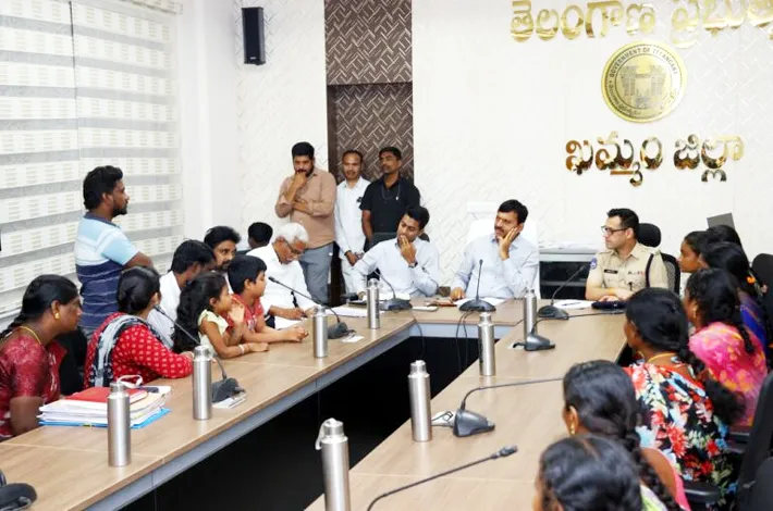 వెలుగుమట్ల నిర్వాసితులకు నేడు పట్టాలు