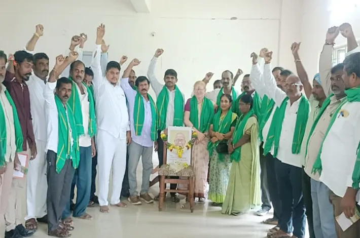 రైతాంగ మహోన్నత నాయకుడు కామ్రేడ్ సారంపల్లి మల్లారెడ్డి