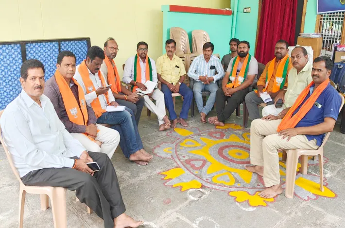 బూత్ కమిటీల బలోపేతమే బీజేపీకి పునాది