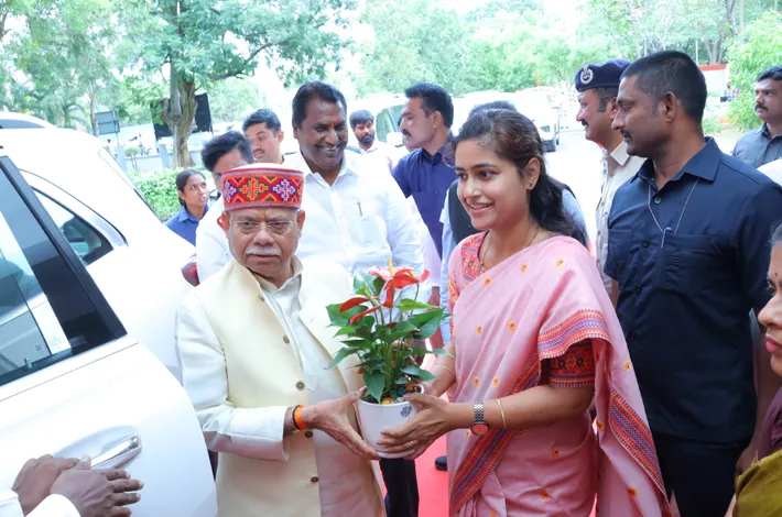 వరంగల్, హన్మకొండలో గవర్నర్ పర్యటన