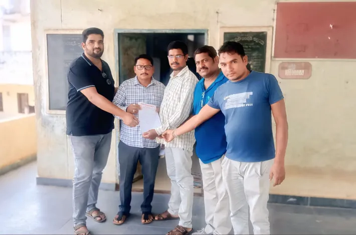 24 ఏరియా యూపీఎస్‌లో ఉపాధ్యాయులను నియమించాలి