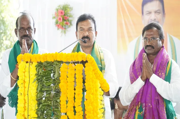 రైతులకు మెరుగైన సేవలు అందించాలి