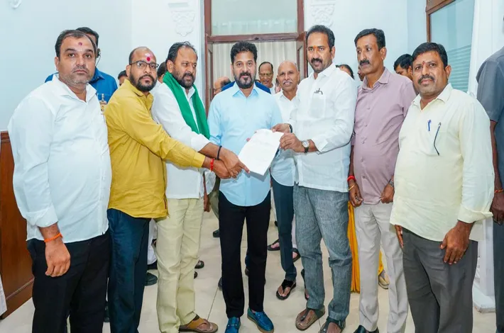 పండిట్, పీఈటీ పోస్టుల అప్‌గ్రేడ్!