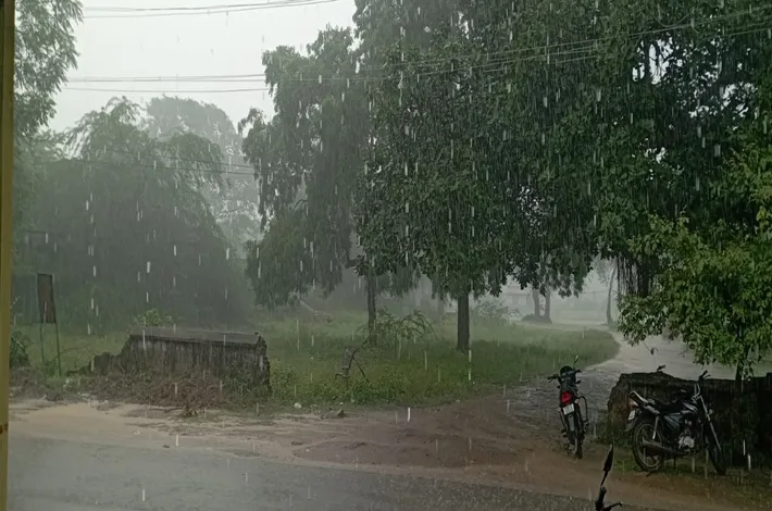 బోథ్‎లో భారీ వర్షం
