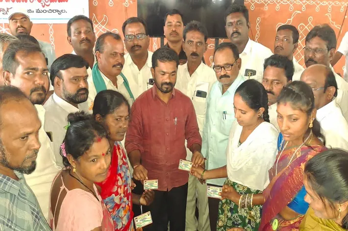 ప్రజా సంక్షేమానికి ప్రాధాన్యత 
