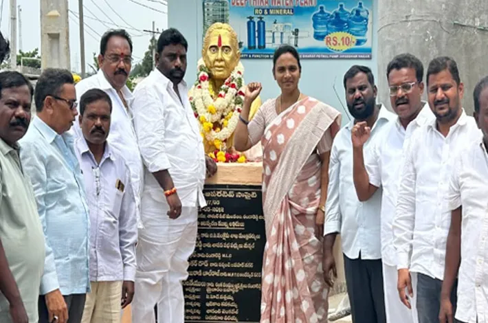 చిట్యాల ఐలమ్మ స్ఫూర్తి... భావితరాలకు ఆదర్శం