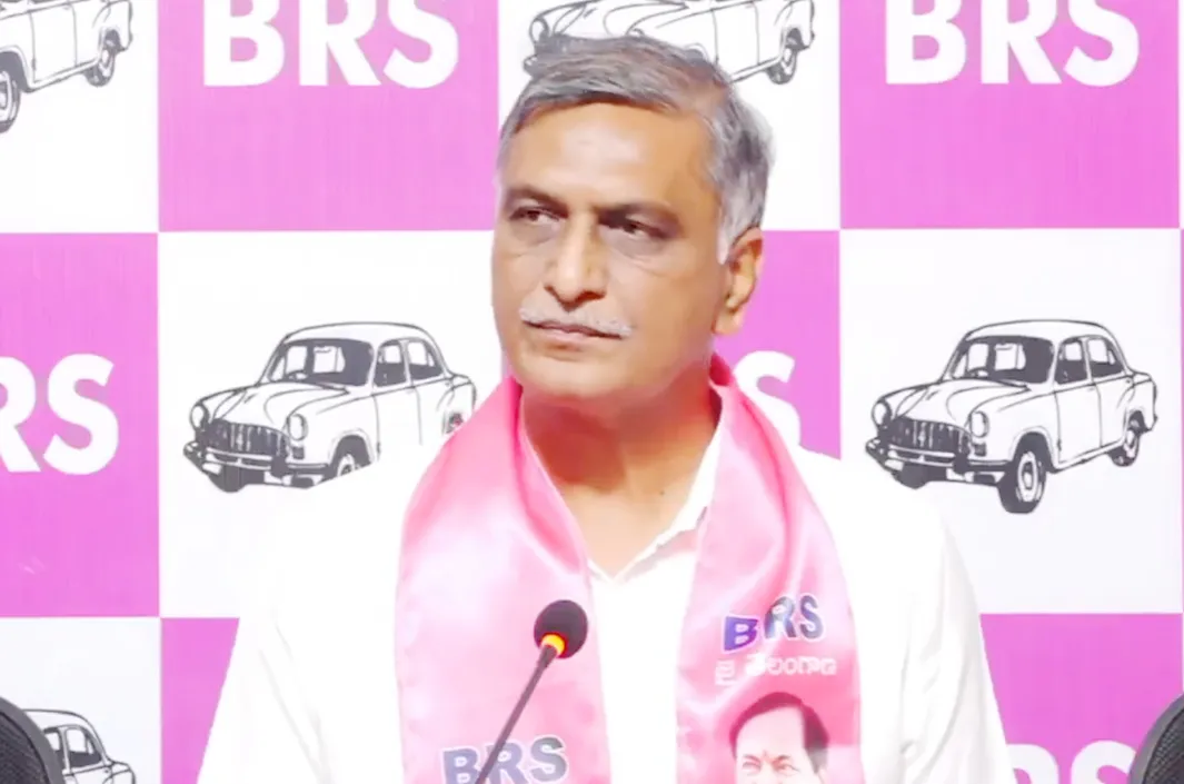 హాస్టల్ టెండర్లపై హరీష్ రావు ఫైర్