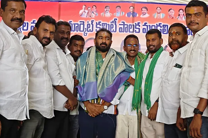 ఘనంగా చేర్యాల ఏఎంసి పాలకవర్గ బాధ్యతల స్వీకరణ