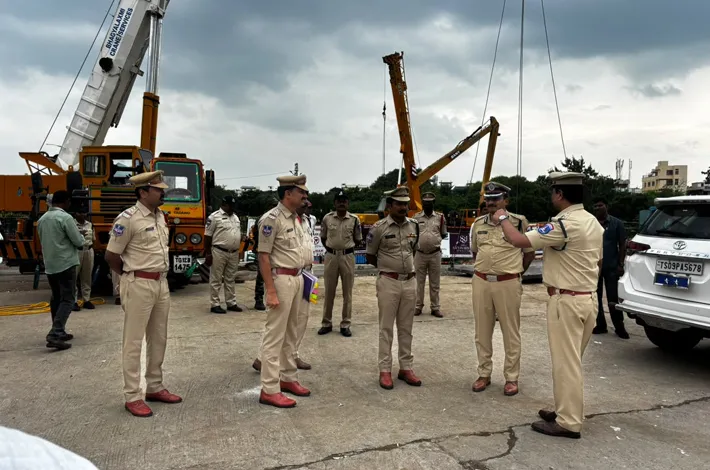 ఎలాంటి అవాంఛనీయ సంఘటనలు జరగకుండా గట్టి బందోబస్తు ఏర్పాటు