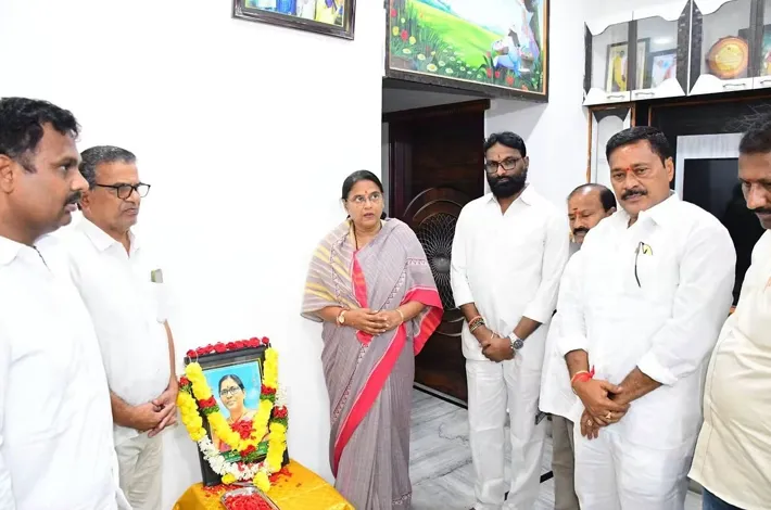 నూకల జానకి మృతి అత్యంత బాధాకరం