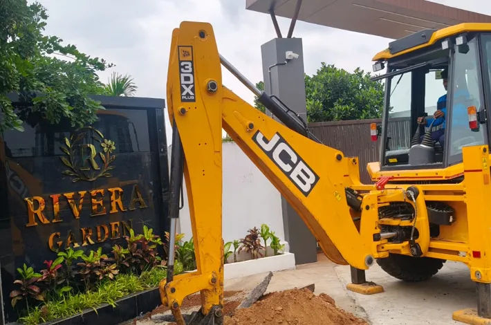 ఇబ్రహీంపట్నంలో అక్రమ ఫంక్షన్ హాల్‌పై చర్యలు