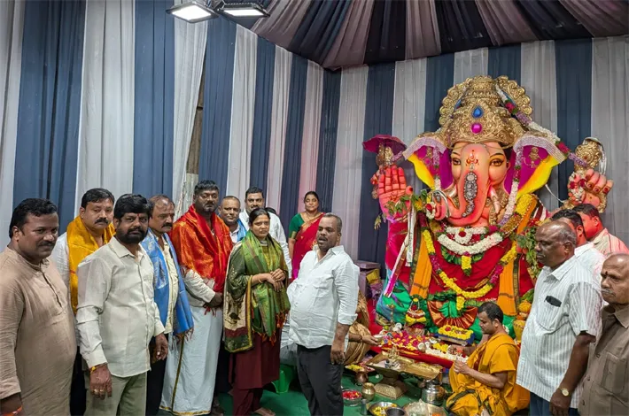 మాధవపూరి హిల్స్ లో ఘనంగా అన్నదాన కార్యక్రమం