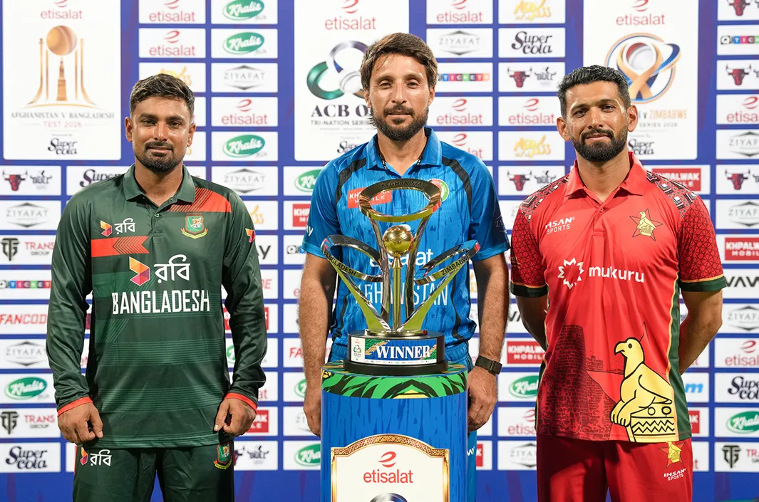 ట్రై సిరీస్‌ సమరం.. హోరాహోరీ పోరు