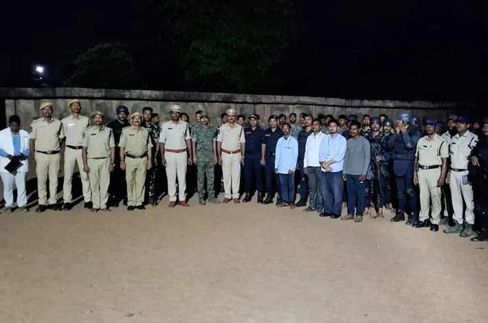 రామప్పలో ఆక్టోపస్, పోలీసుల మాక్ డ్రిల్