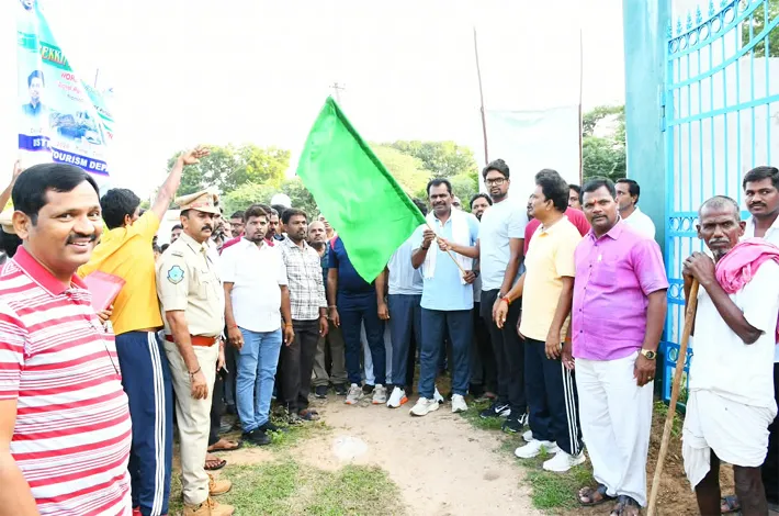 ఘనపురం ఖిల్లాను పర్యాటక కేంద్రంగా అభివృద్ధి చేస్తాం