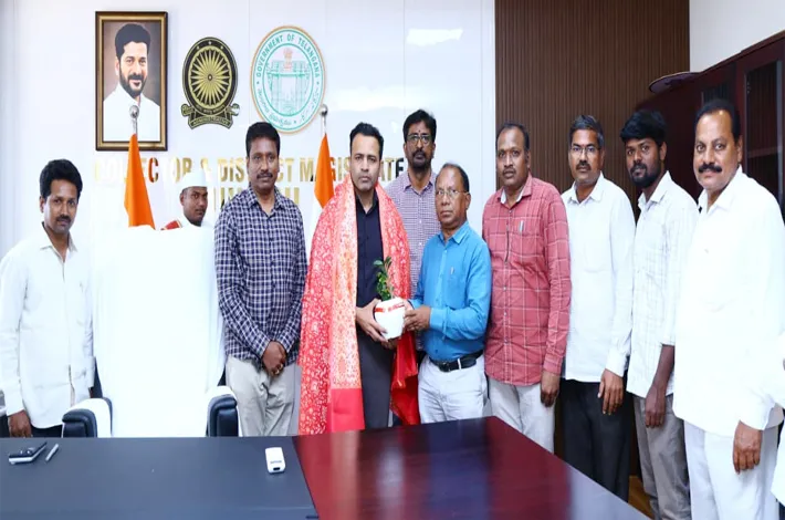 ఆపదలో ఉన్నవారికి అండగా నిలవాలి