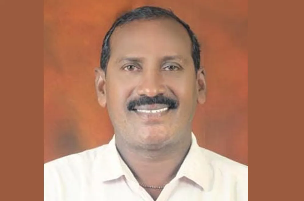బీసీ 42 శాతం రిజర్వేషన్ వెంటనే అమలు చేయాలి