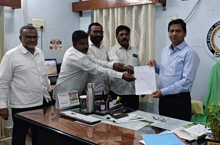 దసరాకైనా బకాయిలు అందేనా?