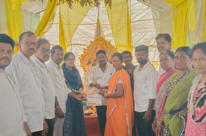 గణేష్ ఉత్సవాలకు బి ఎల్ ఆర్ బ్రదర్స్ ఆర్థిక సాయం