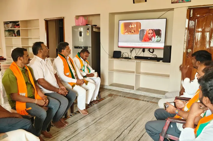 ప్రజల్లోకి కేంద్ర పథకాలు తీసుకెళ్లాలి.. 