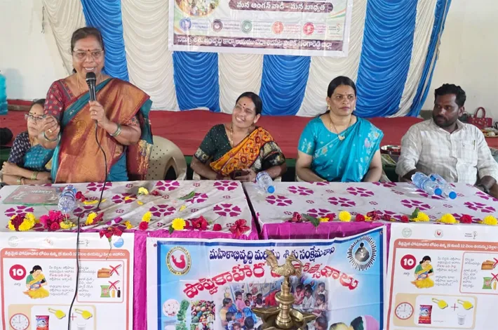 ఐసిడిఎస్ ఆధ్వర్యంలో పోషణ మాస కార్యక్రమం
