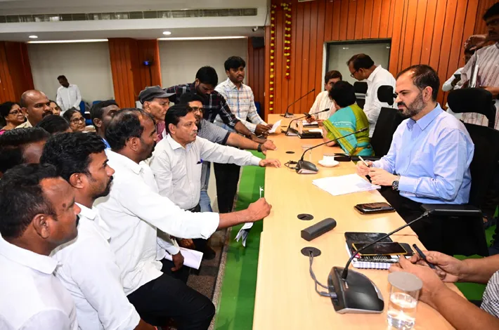 ప్రజావాణి అర్జీలు వారంలోగా పరిష్కరించాలి
