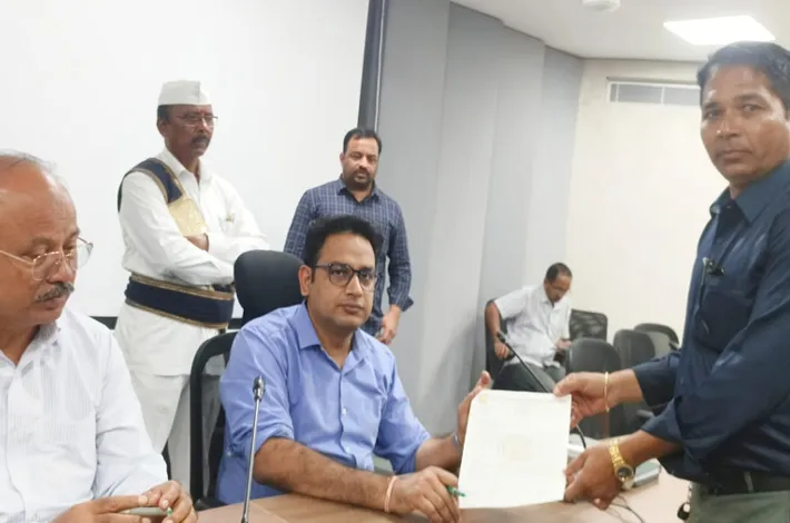 జైనూర్ సీహెచ్‌సీలో సదరం క్యాంపు ఏర్పాటు చేయాలి