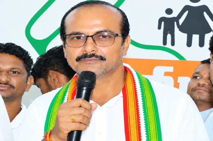 అమరేందర్ నోరు అదుపులో పెట్టుకో!