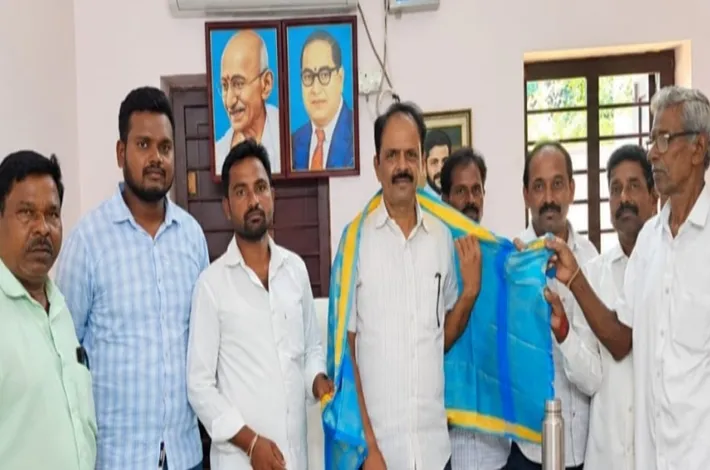 కోహెడ ఎంపీడీఓ కు సన్మానం