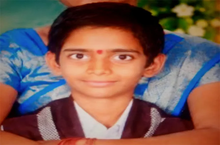 జాతీయ రహదారిపై ప్రమాదం.. బాలుడు మృతి