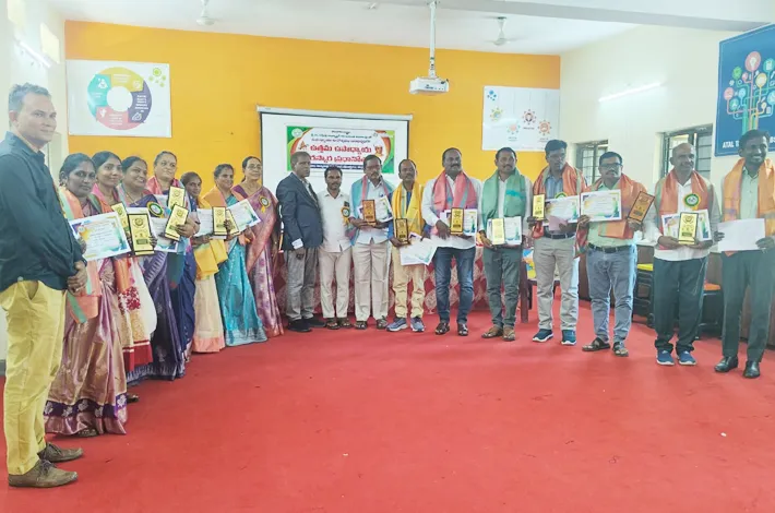 ముత్తారం మండల ఉత్తమ ఉపాధ్యాయులకు ఘన సత్కారం