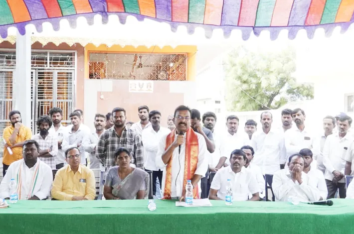 ప్రజల వద్దకే ఎమ్మెల్యే.. సమస్యల పరిష్కారానికి చొరవ