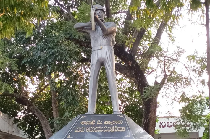 నిజామాబాద్ జిల్లాలో 21 మంది పోలీస్ అమరవీరులు