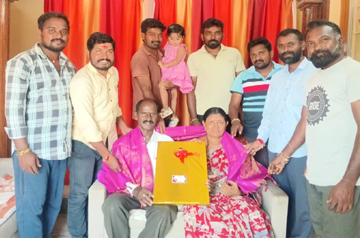 పదవీ విరమణ పొందిన ఉత్తమ ఉపాధ్యాయునికి సన్మానం 