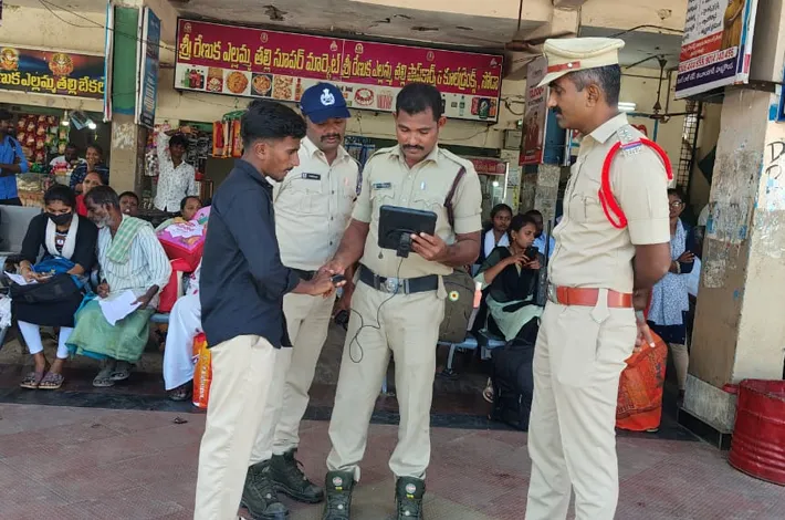 పాత నేరస్థుల కదలికలపై ప్రత్యేక నిఘా