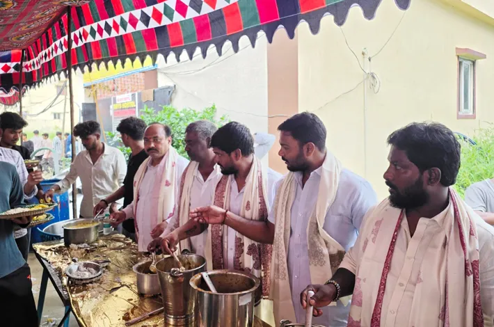 మైసమ్మగుడాలో ఘనంగా అన్నదాన కార్యక్రమం