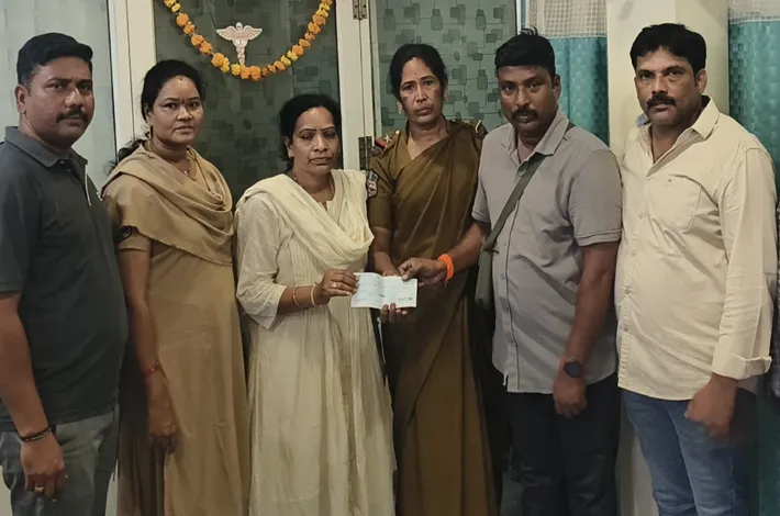 ప్రమాదానికి గురైన కానిస్టేబుల్ రవి