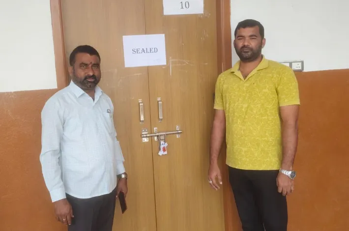 విజయక్రాంతి ఎఫెక్ట్..శ్రీ చైతన్యపై విద్యాశాఖ ఉక్కుపాదం!