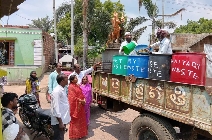 ఎస్గీలో నాలుగు రకాల చెత్త సేకరణ ప్రారంభం