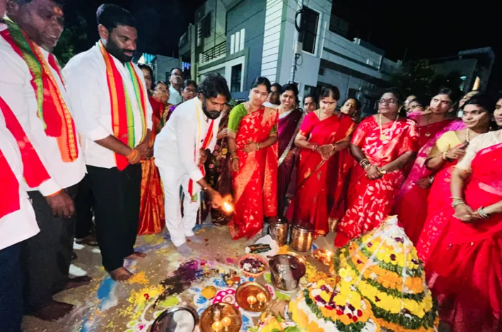 అన్నపూర్ణ అమ్మవారికి ప్రత్యేక పూజలు
