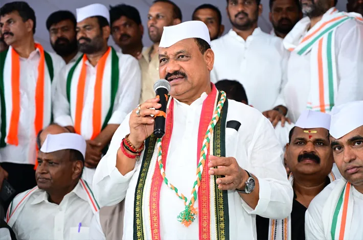 కేసీఆర్ 'ప్రతిపక్ష నేత'గా రాజీనామా  చేయండి