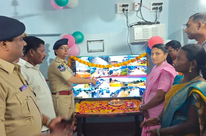 'మన పోలీస్ - మన ఊరు'తో చట్టాలపై అవగాహన