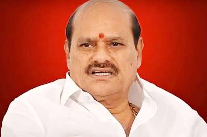 వార్డు పర్యటనకు రాజకీయ రంగు వద్దు