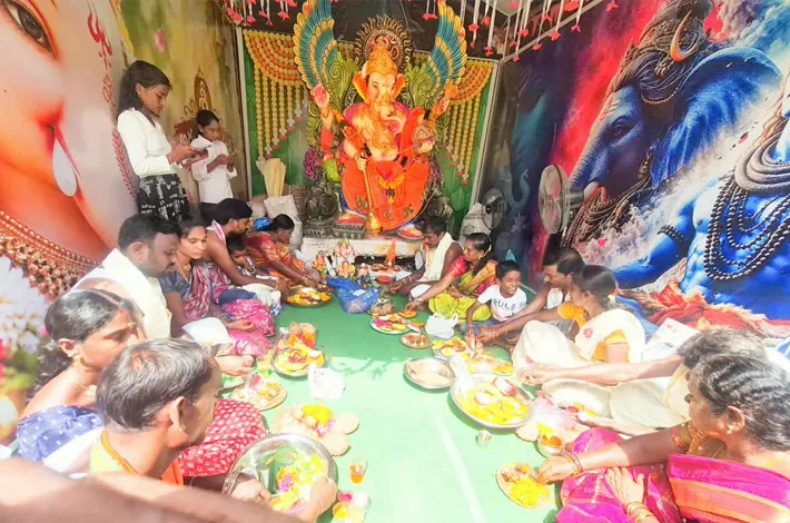 ఘనంగా సామూహిక కుంకుమార్చన