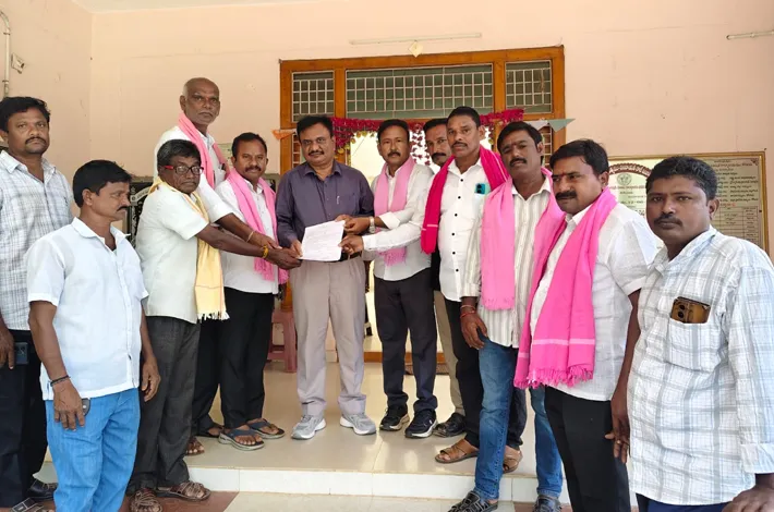 ఆరు గ్యారెంటీల అమలుపై బీఆర్ఎస్ నిరసన