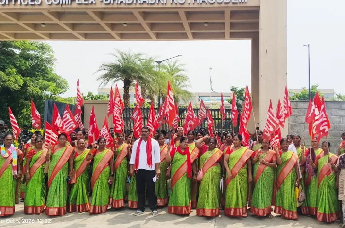 పెండింగ్ బిల్లులను వెంటనే చెల్లించాలి