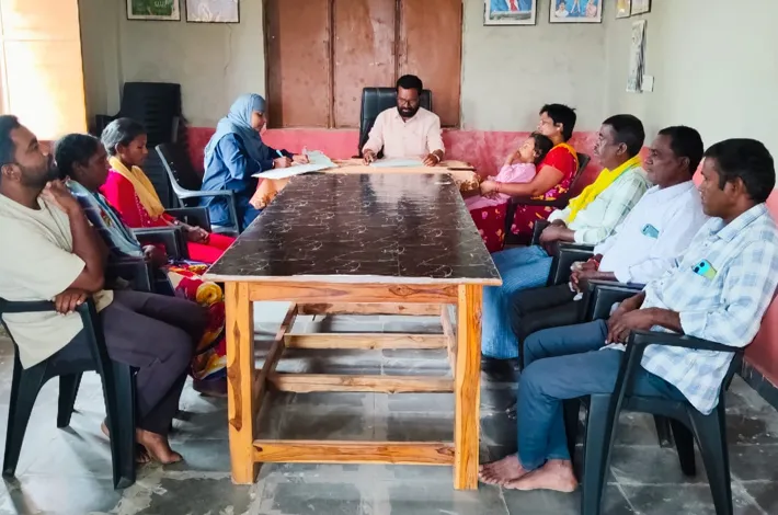 కరత్వాడ గ్రామ అభివృద్ధి పై సర్వసభ్య సమావేశం తీర్మానాలు