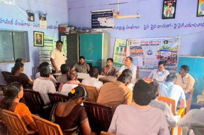 సకాలంలో రుణాలు చెల్లిస్తేనే వడ్డీ రాయితీ