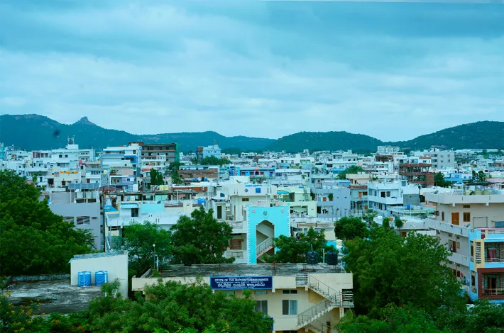 కౌన్సిలర్ గారూ.. మా వార్డు వైపు చూడరా!